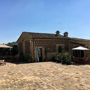  Apartment Nell' Aia Italien